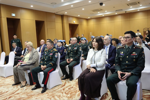 МОНГОЛЫН ЭНХИЙГ САХИУЛАГЧИД ЖЕНДЭРИЙН ТЭГШ БАЙДЛЫН ҮЛГЭР ЖИШЭЭ БОЛЛОО